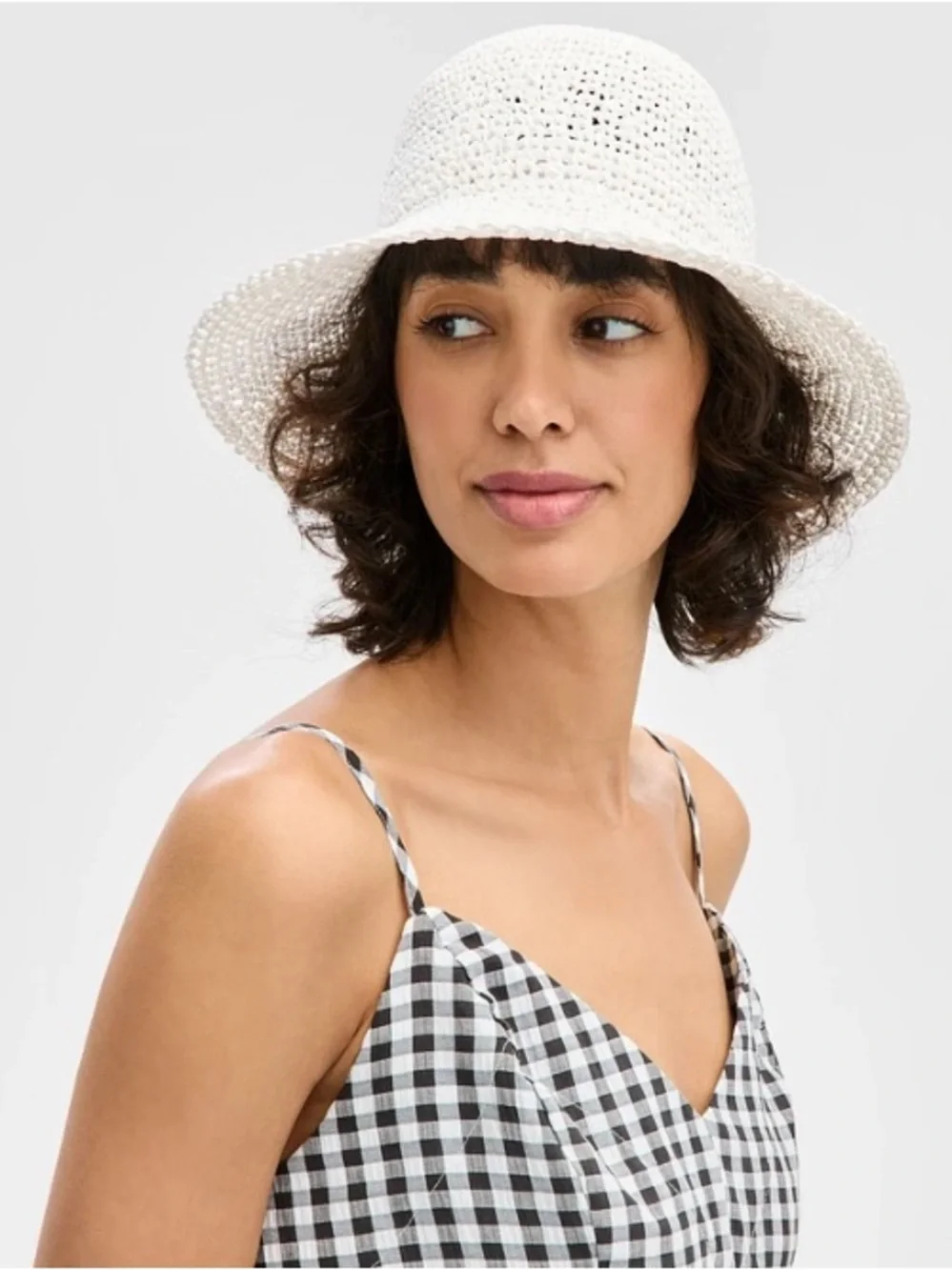 NWT On 34th Women’s Solid Crochet Breathable White Sun Bucket Adjustable Hat